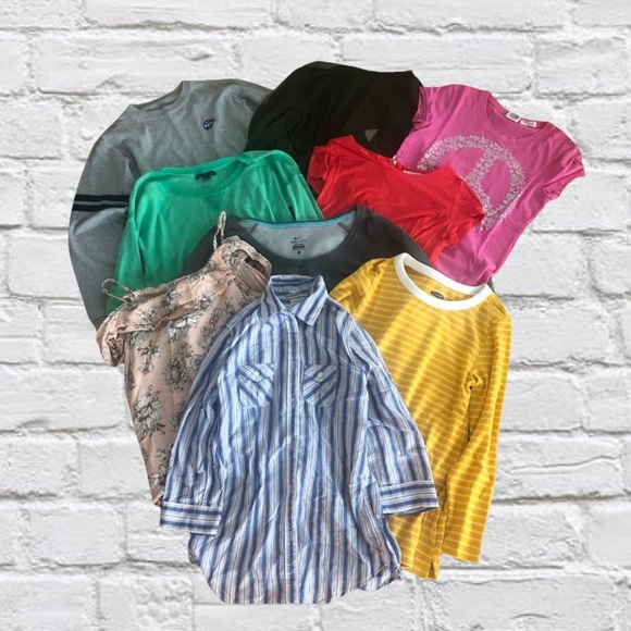 American Eagle Outfitters Tops - Size XS Tops Bundle!